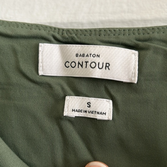 Aritzia Contour Bodysuit - Picture 6 of 11